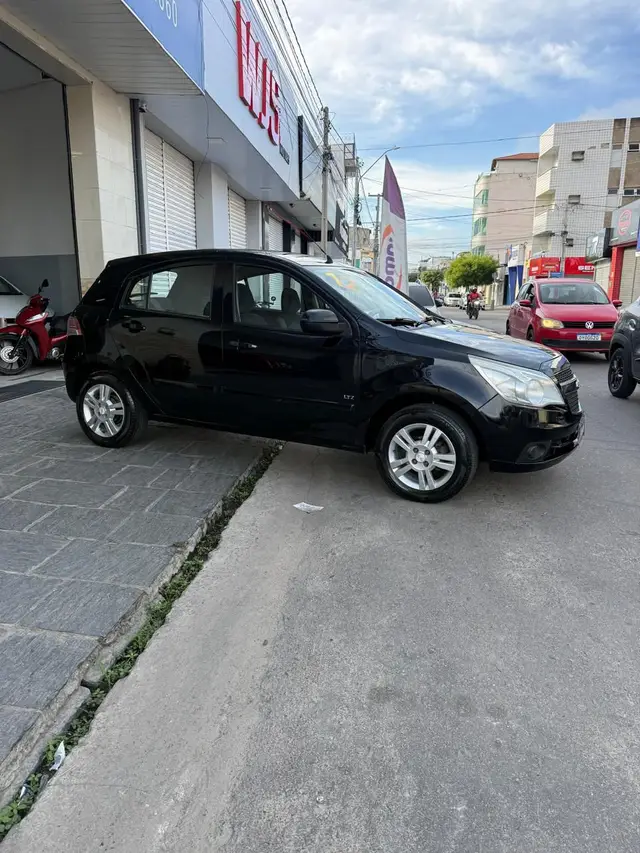 Carro Chevrolet Agile 2012 LTZ 1.4 8V (Flex)