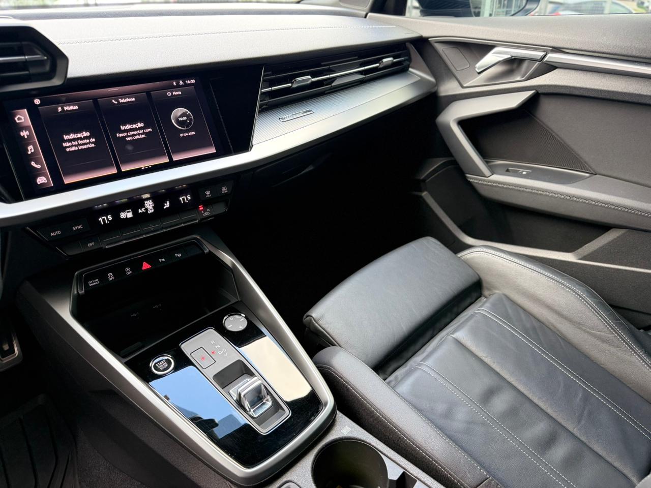 audi a3 sportback s-line 2.0 tfsi s-tron.(hib.)