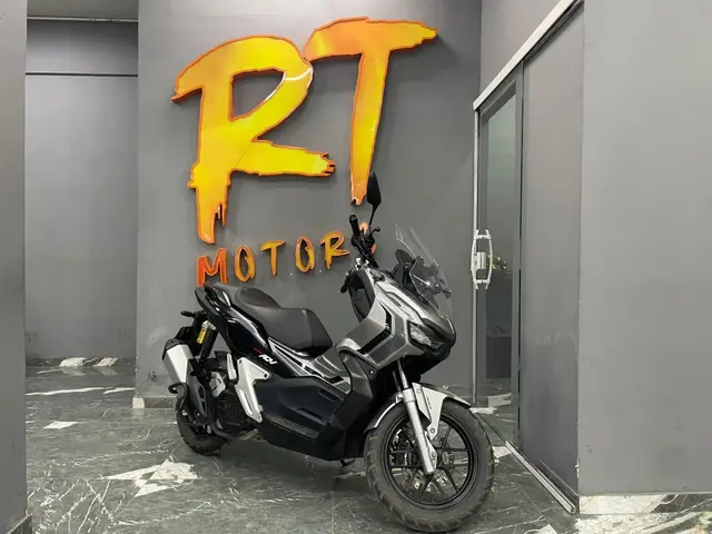 Moto Honda ADV 2023 ABS