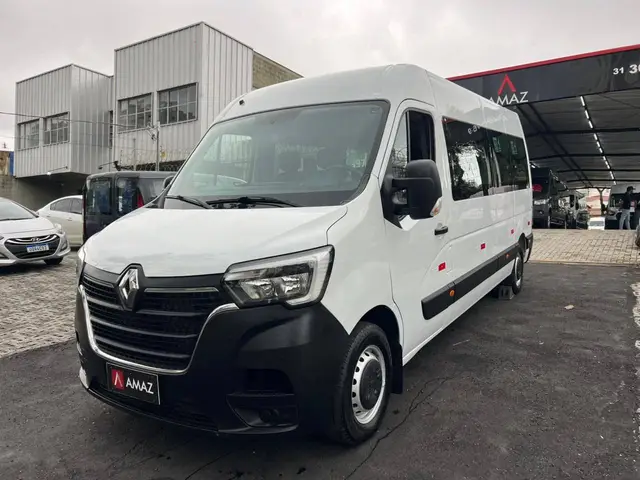 Carro Renault Master 2024 Minibus Executive L3H2