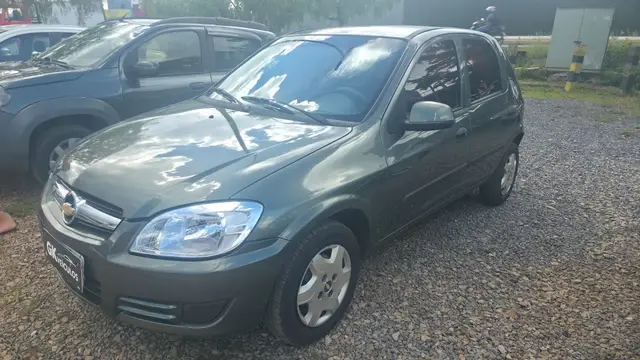 Carro Chevrolet Celta 2011 Life 1.0 VHCE (Flex) 4p