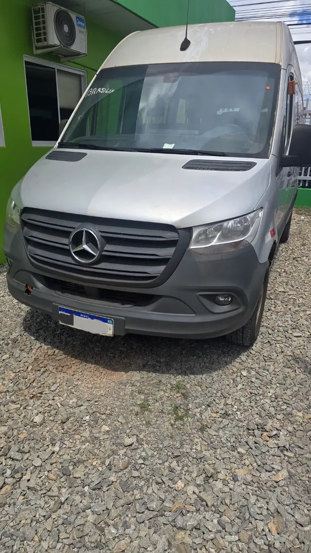 Carro Mercedes-Benz Sprinter 2022 416 VAN L. T.B. 16L 2.2 Diesel