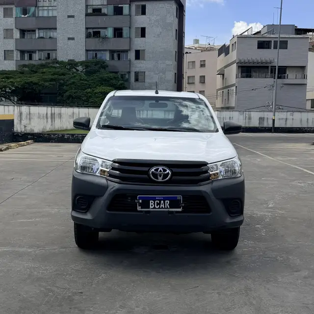 Carro Toyota Hilux Cabine Simples 2021 2.8 TDI CS 4x4