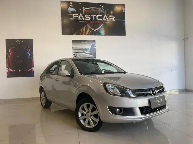 Carro JAC J3 2015 1.5 16V VVT S Jet Flex