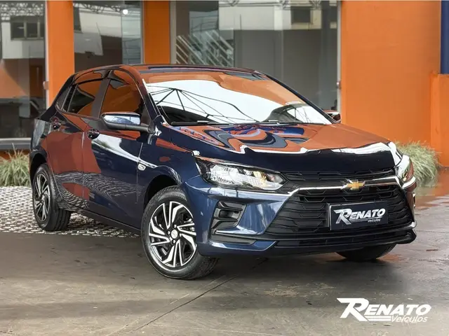 Carro Chevrolet Onix Plus 2026 LT 1.0