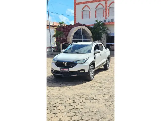 Carro Fiat Strada 2024 Volcano 1.3 Cabine Dupla (Aut.)