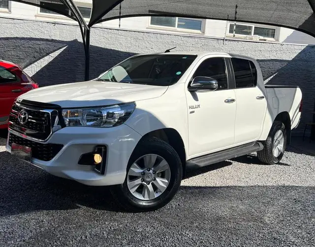 Carro Toyota Hilux Cabine Dupla 2020 Hilux 2.7 SR CD 4x2 (Flex)