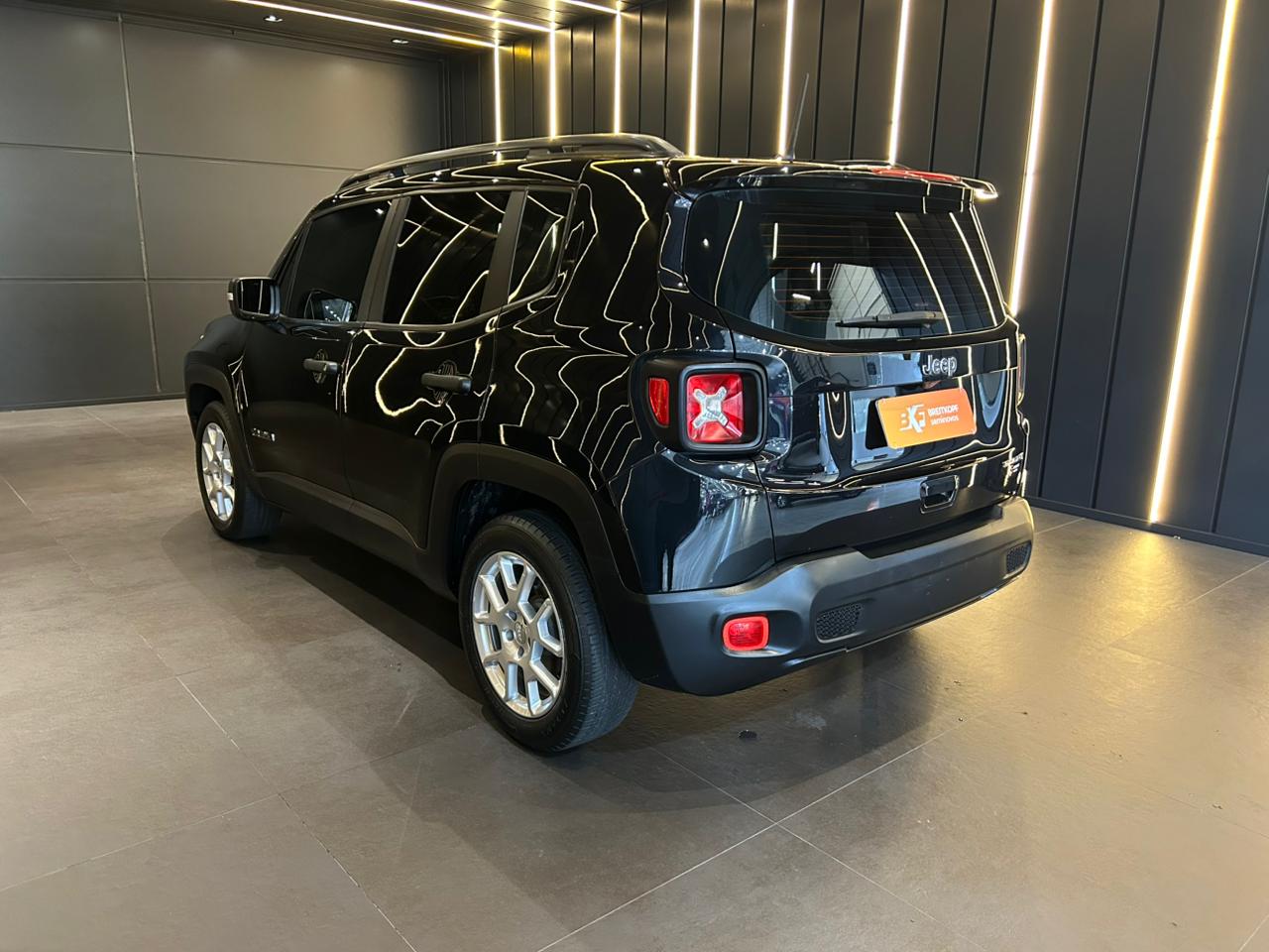 jeep renegade sport 1.8 4x2 (aut) (flex)