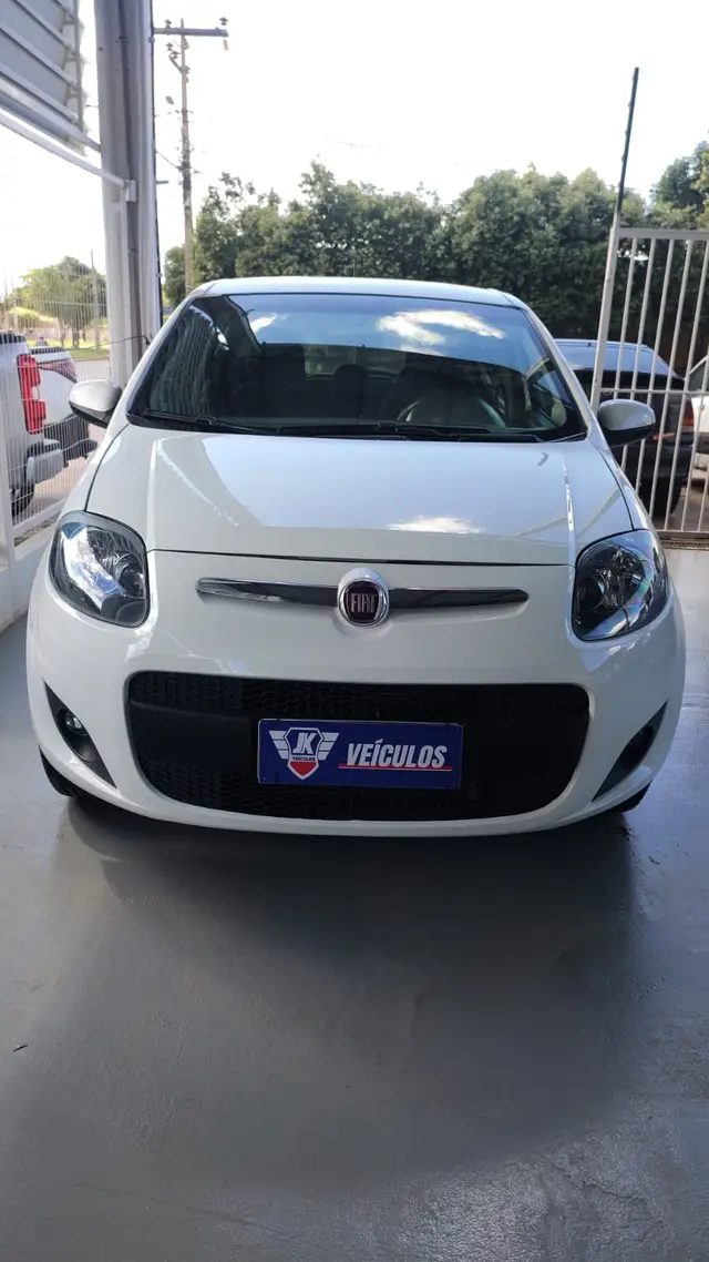 Carro Fiat Palio 2013 Essence 1.6 16V Dualogic (Flex)