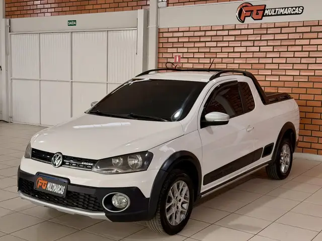 Carro Volkswagen Saveiro 2014 Cross 1.6 (Flex) (cab. estendida)