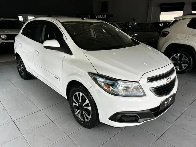 Carro Chevrolet Onix 2015 1.4 LTZ SPE/4