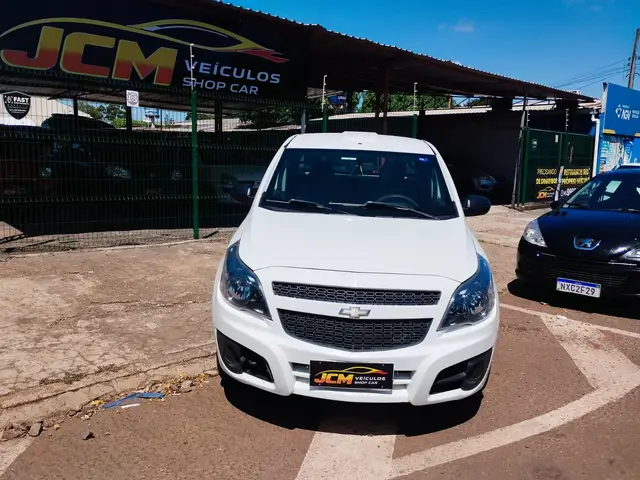 Carro Chevrolet Montana 2013 LS 1.4 (Flex)