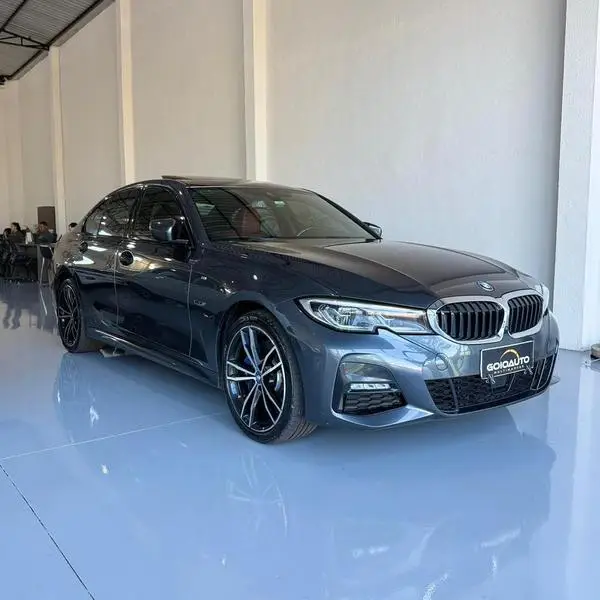 Carro BMW 330e 2022 M Sport 2.0 Turbo Híbrido (Aut)