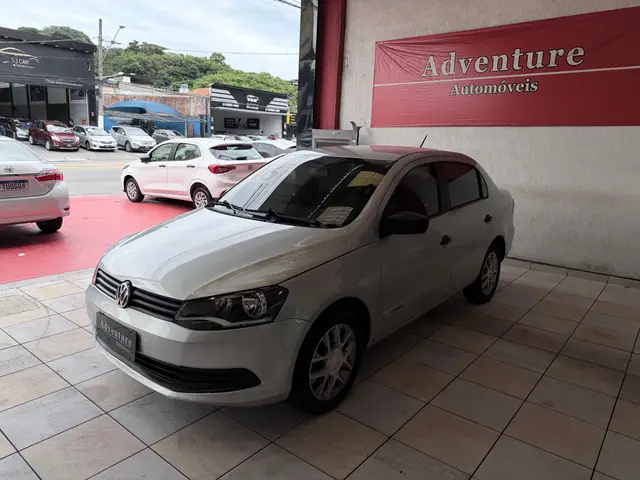 Carro Volkswagen Voyage 2016 1.6 VHT Trendline (Flex)