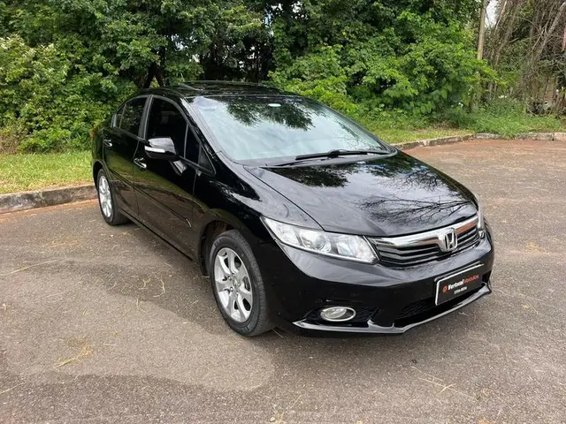 Carro Honda Civic 2014 LXS 1.8 i-VTEC (Aut) (Flex)