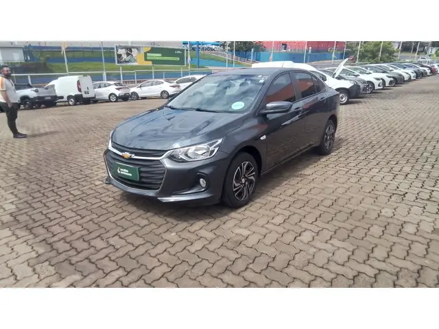 Carro Chevrolet Onix Plus 2025 LT 1.0