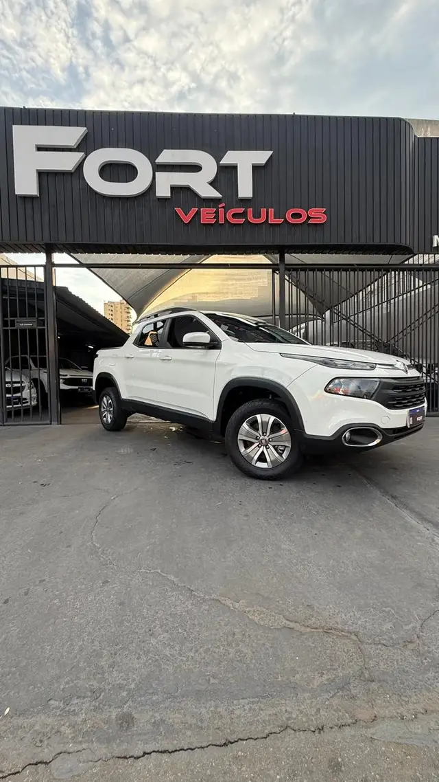 Carro Fiat Toro 2019 Freedom 1.8 AT6 4x2 (Flex)