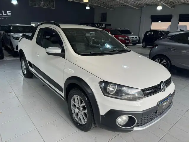 Carro Volkswagen Saveiro 2015 Cross 1.6 16v MSI CE (Flex)