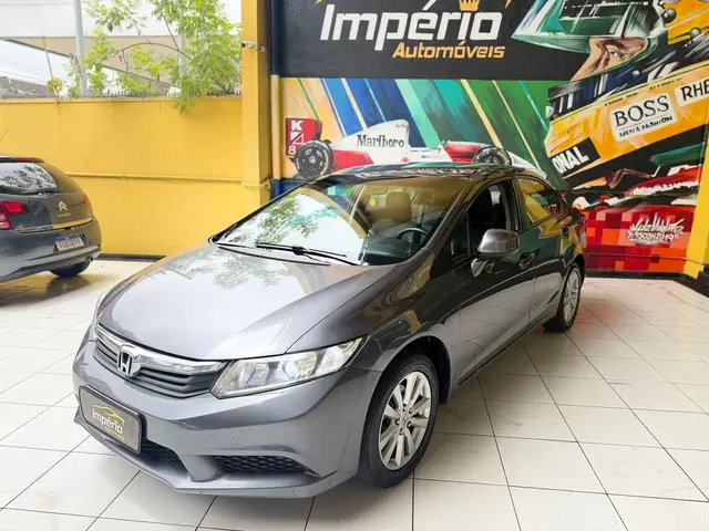 Carro Honda Civic 2015 LXS 1.8 i-VTEC (Aut) (Flex)