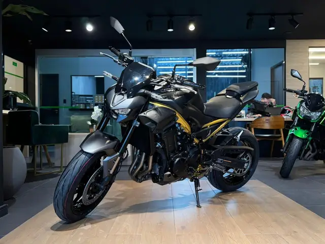 Moto Kawasaki Z 900 2026 ABS