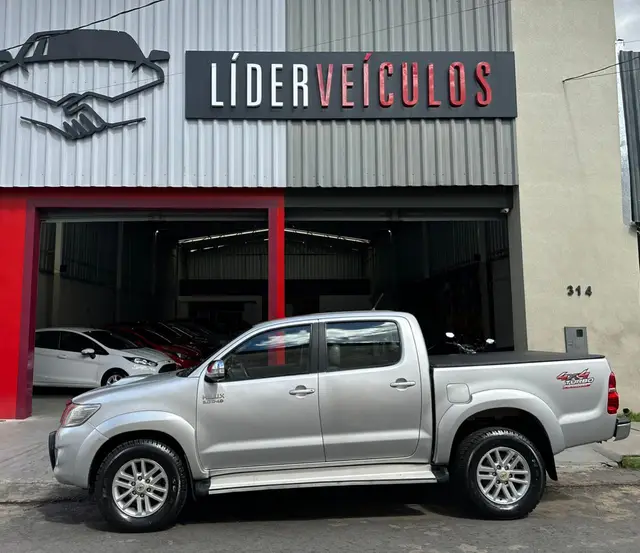 Carro Toyota Hilux Cabine Dupla 2013 Hilux 3.0 TDI 4x4 CD SRV (Aut)