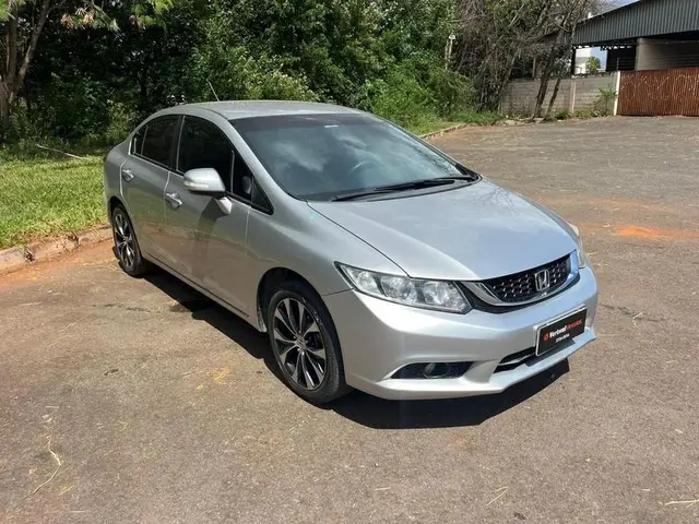Carro Honda Civic 2015 LXR 2.0 i-VTEC (Aut) (Flex)