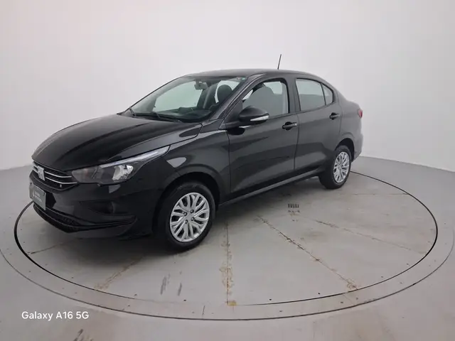 Carro Fiat Cronos 2025 Drive 1.0