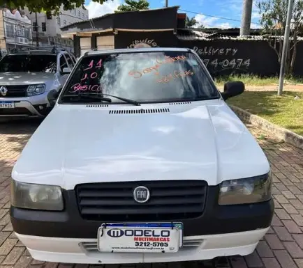 Carro Fiat Uno 2011 Way Celeb. 1.0 8V (Flex) 4p