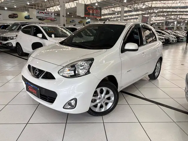 Carro Nissan March 2017 1.0 12V SV (Flex)