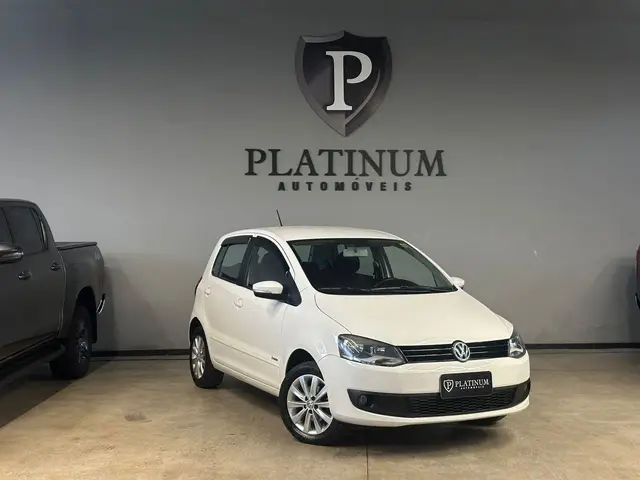 Carro Volkswagen Fox 2013 1.6 VHT (Flex)