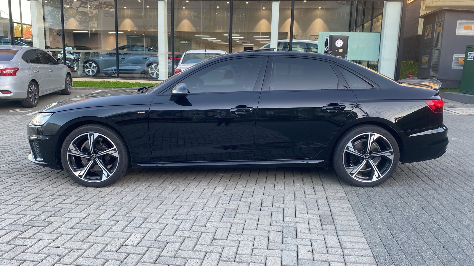 audi a4 a4 s line 2.0  tfsi 204cv s tonic