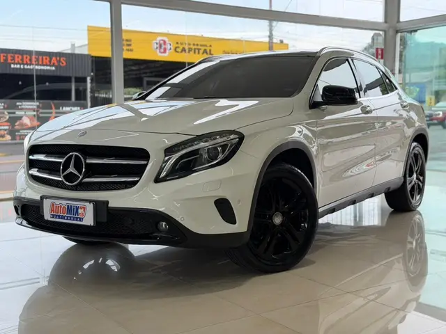 Carro Mercedes-Benz GLA 200 2016 GLA 200 1.6 Enduro