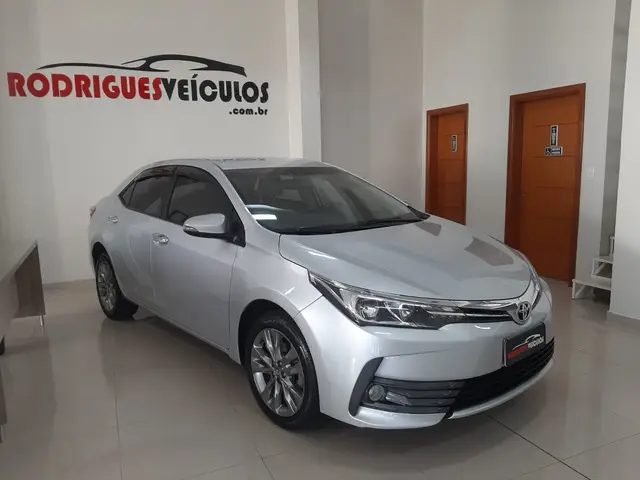 Carro Toyota Corolla 2018 2.0 XEi Multi-Drive S (Flex)