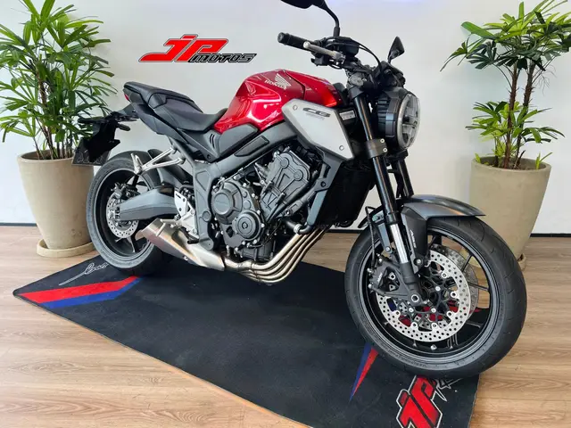 Moto Honda CB 650R 2024 (ABS)
