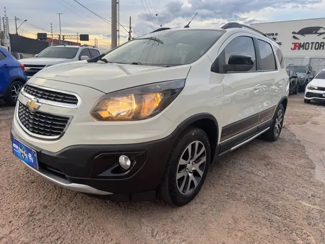Carro Chevrolet Spin 2018 Activ 1.8 (Flex) (Aut)