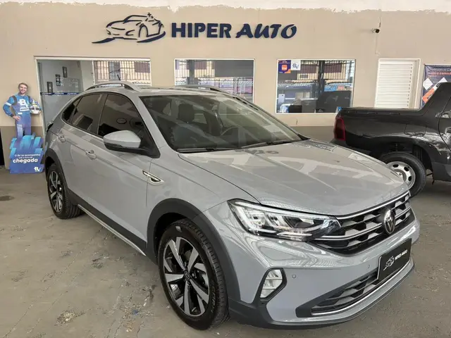 Carro Volkswagen Nivus 2024 Highline 200 TSI