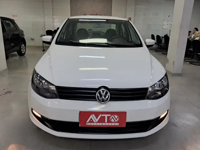 Carro Volkswagen Voyage 2015 1.6 VHT City (Flex)