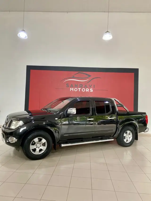 Carro Nissan Frontier 2010 XE 4x2 2.5 16V (cab. dupla)