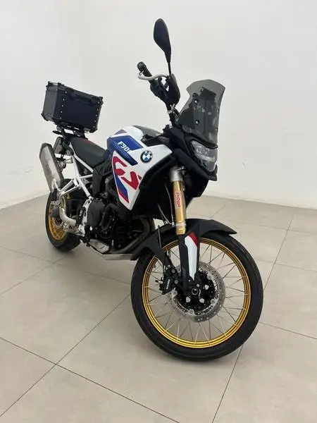 Moto Kawasaki Z 900 2025 RS CAFÉ