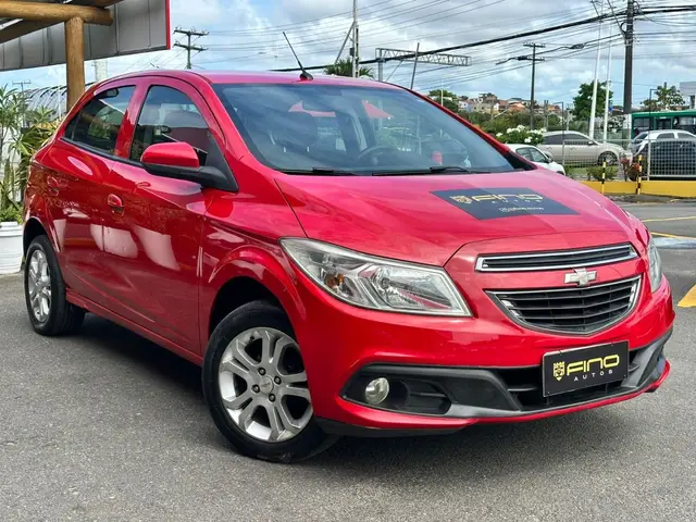 Carro Chevrolet Onix 2014 1.0 LT SPE/4