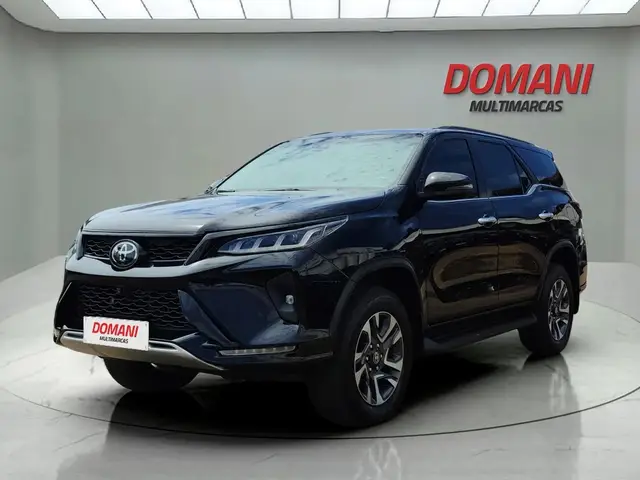 Carro Toyota SW4 2022 Diamond  2.8 turbodiesel 7L 4x4 (Aut)