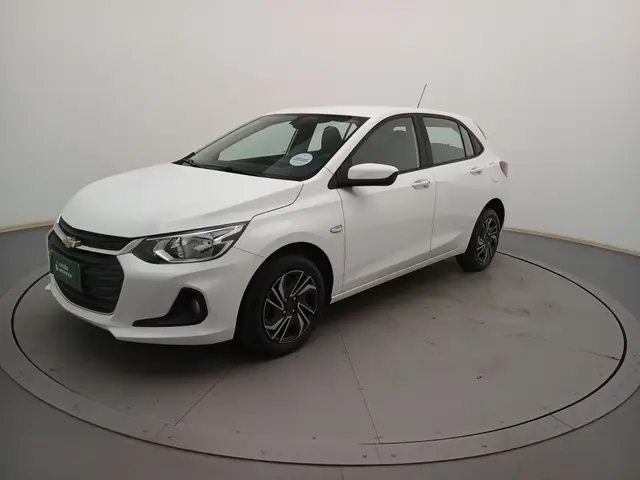 Carro Chevrolet Onix 2025 LT 1.0