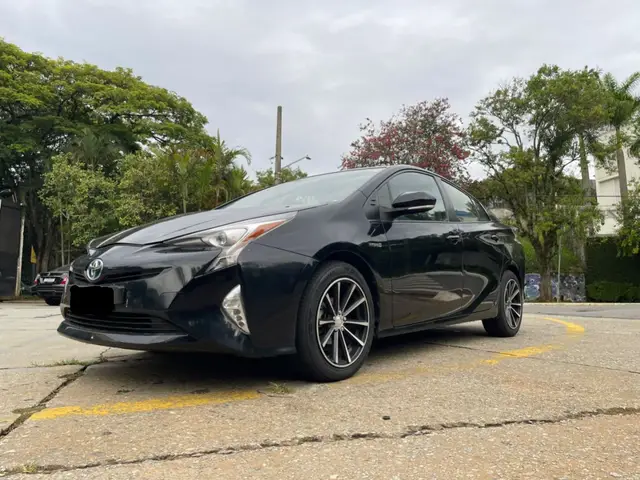 Carro Toyota Prius 2017 Hybrid 1.8 16V 5p (Aut)