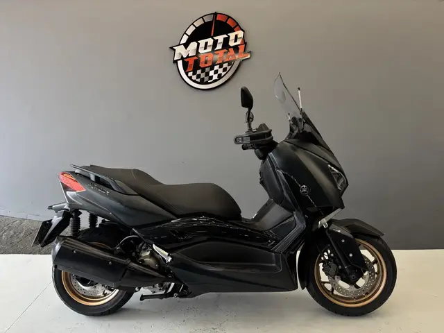 Moto Yamaha XMax 2024 ABS