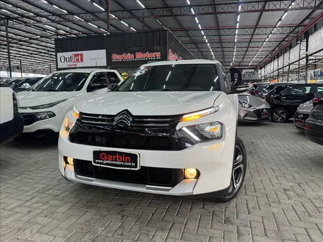 Carro Citroën C3 Aircross 2025 Shine 1.0 Flex Turbo 200 AT