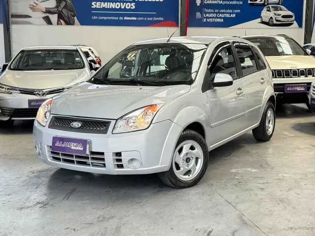 Carro Ford Fiesta Hatch 2008 Class 1.0 (Flex)