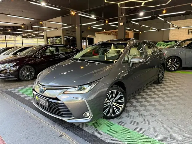 Carro Toyota Corolla 2023 Altis Hybrid Premium 1.8 Flex