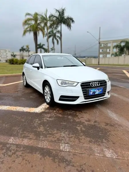 Carro Audi A3 2014 1.4 TFSI Attraction S Tronic