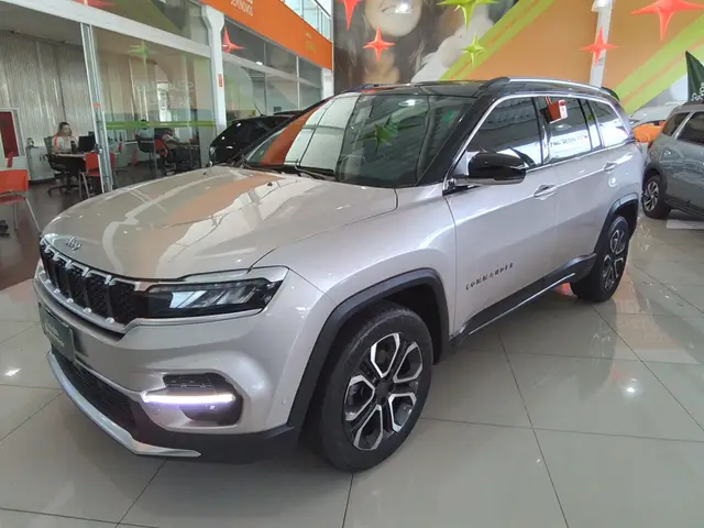 Carro Jeep Commander 2023 Limited 1.3 T270