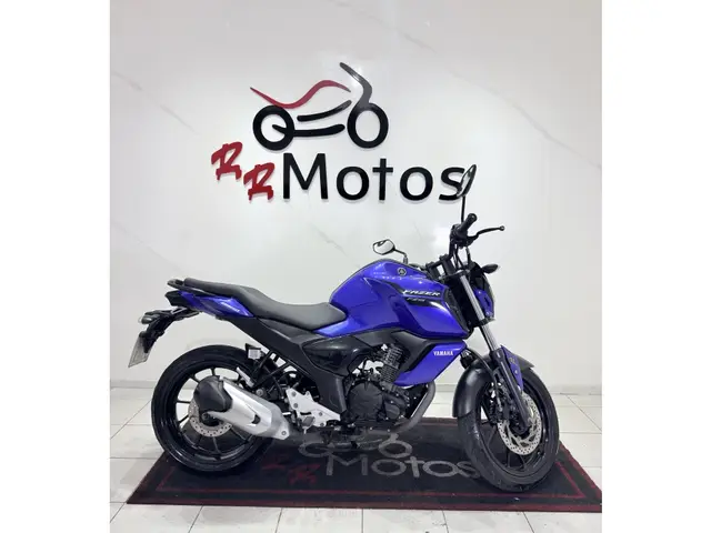 Moto Yamaha Fazer FZ15 2024 ABS